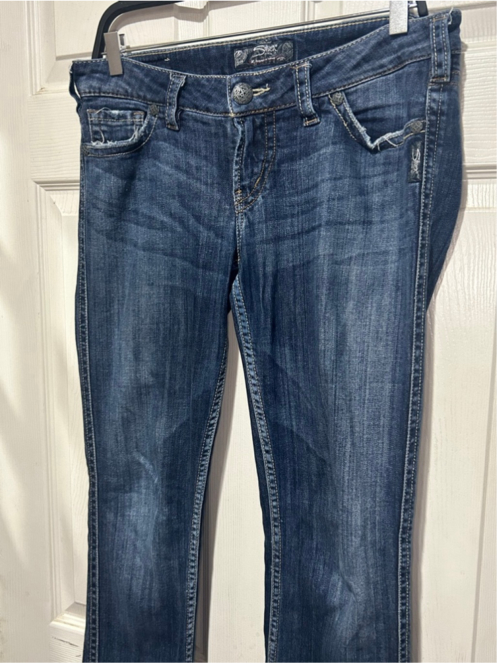 Women's Silver Jeans Blue Boot Cut Jeans Size 28